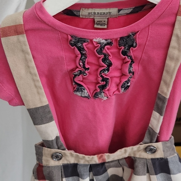 Authentic BURBERRY CHILDREN Top - Picture 3 of 7